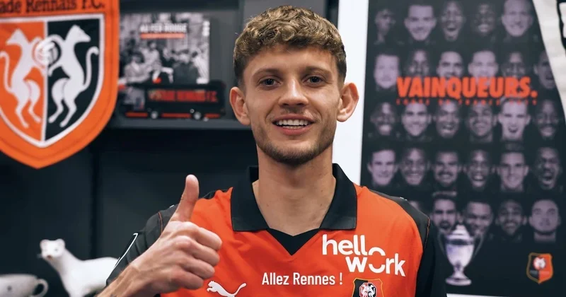 Şimanski rəsmən “Renn”də