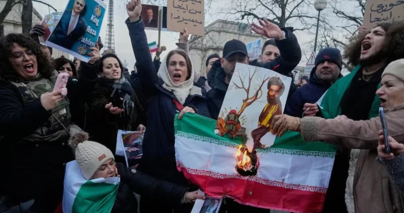 İran üçün təhlükəli mərhələ: təhdidlər və repressiyalar eyni vaxtda