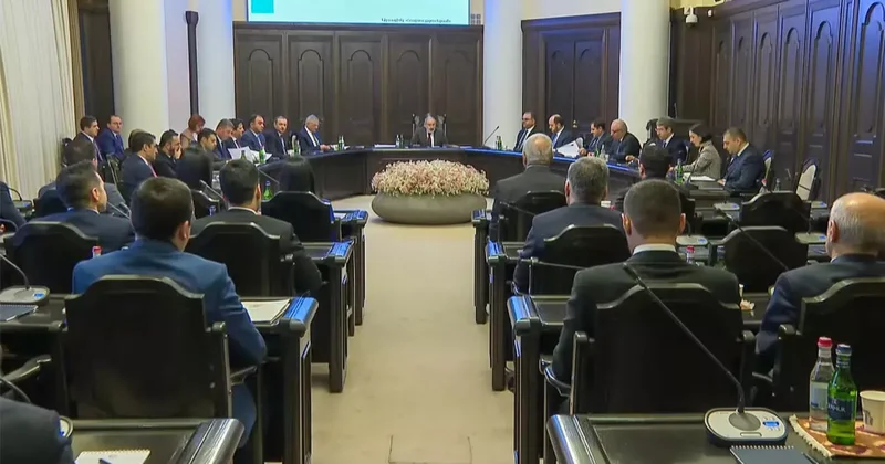 Армения ограничивает участие родственников госслужащих в госзакупках