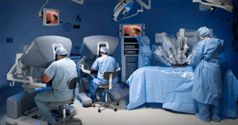 Robotik cərrahiyyədə məsuliyyət həkimin üzərindədir