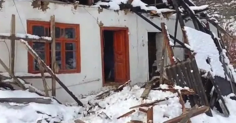 Lerikdə damı çökən evdə 3 nəfər olub FOTOLAR