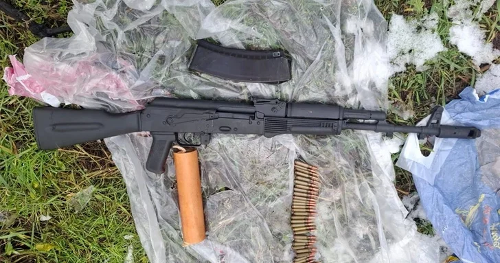 В Зардабском районе обнаружены автомат и граната