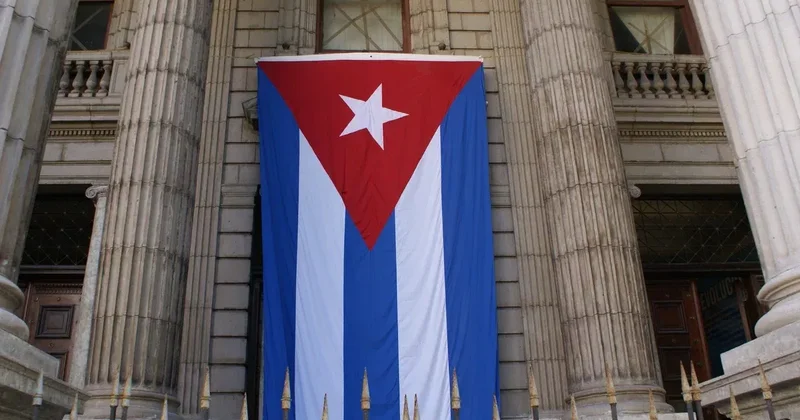 WSJ: США хотят сменить власть на Кубе