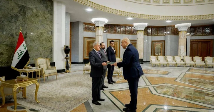 Посол Азербайджана вручил верительные грамоты Президенту Ирака
