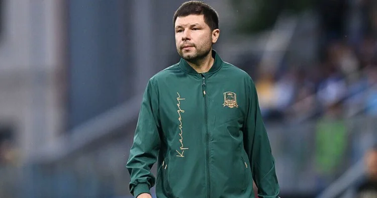 Klub prezidentinə bildirdim ki, yaşlıdır, meydanda gəzərək oynayır Murad Musayev tanınmış forvardın Sabah a transferini xatırladı