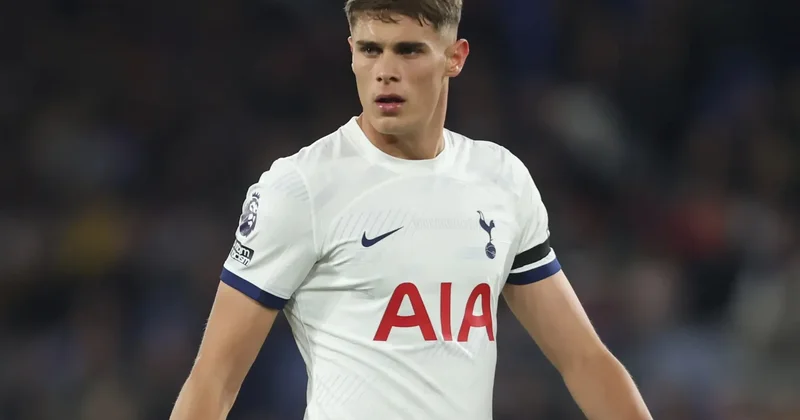 Miki Van de Ven Premyer Liqada klubunu dəyişə bilər