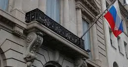 Naməlum şəxs Nyu Yorkdakı Rusiya Baş Konsulluğuna girməyə cəhd edib