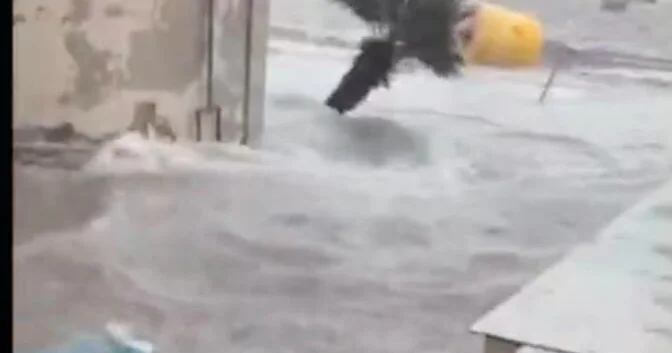 Шторм "Гарри" затопил побережье Мальты и юга Италии ВИДЕО