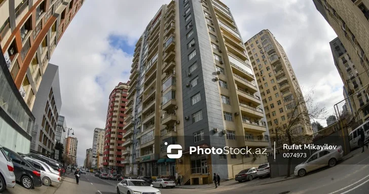 Бизнес у порога: как первые этажи жилых домов в Баку превратились в горячую точку конфликтов