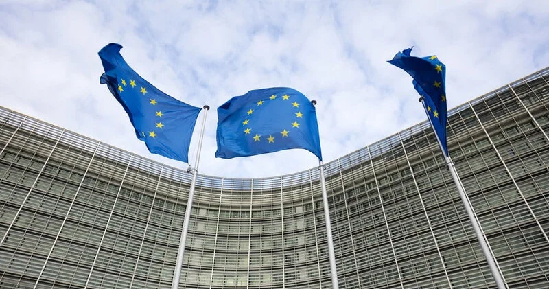 Politico : Avropa İttifaqı ABŞ ilə bağlı illüziyalarını unutmağa məcbur qalacaq