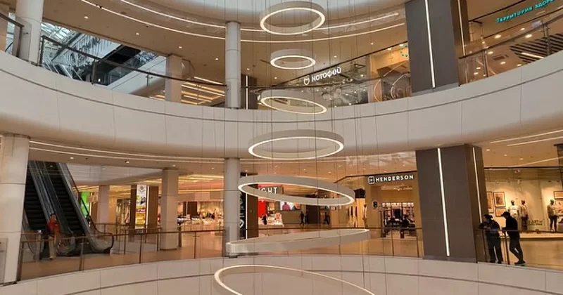 В России в торговом центре вор не пережил встречу с охраной