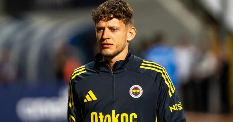 Polşalı oyunçu “Fənərbaxça” ilə vidalaşıb