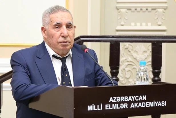 “Milli mənəvi dəyərlərimizi sevdirmək əvəzinə alçaldıb, korlayırlar” Qəzənfər Paşayev