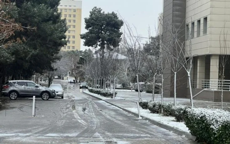 Yollar buz bağlayıb Ehtiyatlı olun!