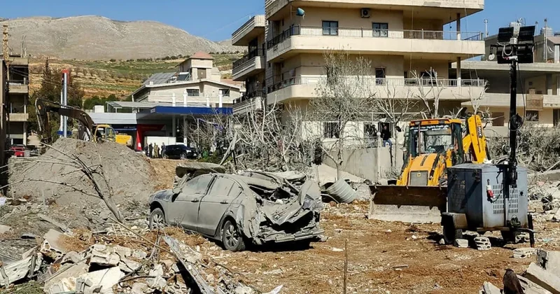 İsrail ordusu “Hizbullah”a qarşı zərbələri gücləndirir