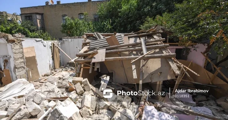 В Баку продолжается масштабный снос зданий: расширяются зелёные зоны
