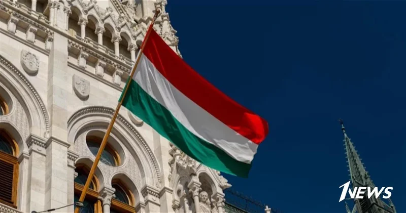 Орбан: Венгрия не будет останавливать поставки электричества Украине