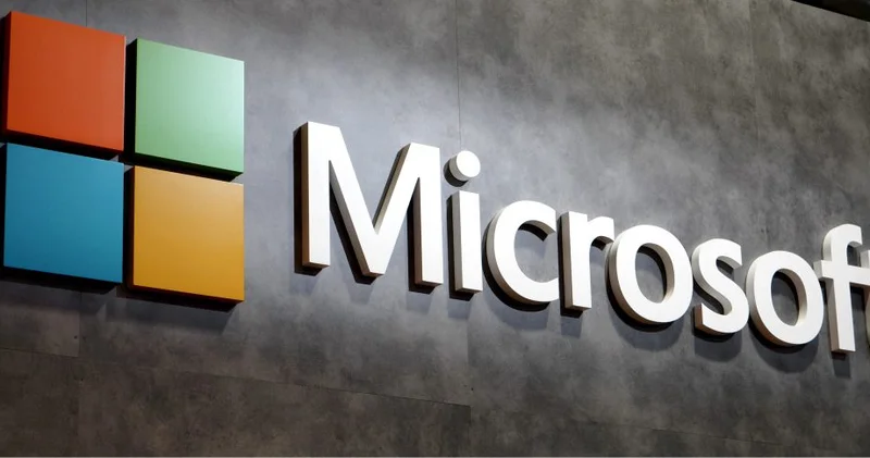 В Microsoft предупредили о скорой замене офисных работников ИИ Minval Politika