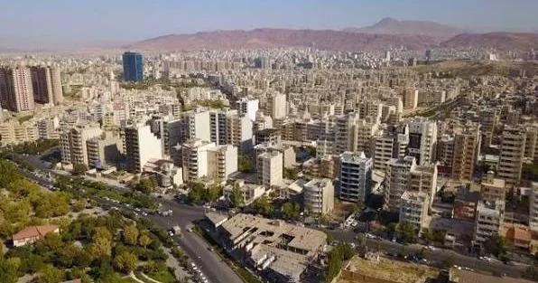 Təbrizdə türk dilində kitablar paylanıldı FOTO