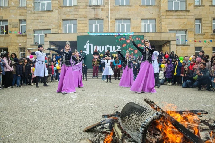 В Хызинском районе по инициативе Лейлы Алиевой организован праздник Новруз