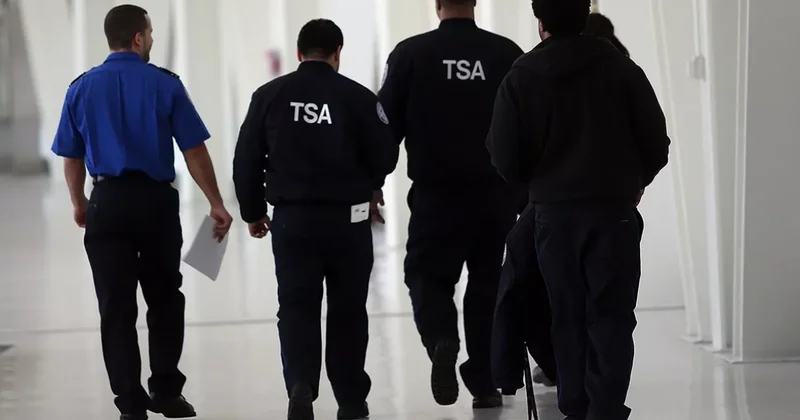 Аэропорты США могут столкнуться с дефицитом агентов TSA