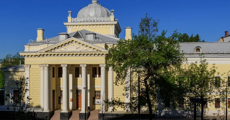 В центре Москвы произошла массовая драка возле синагоги