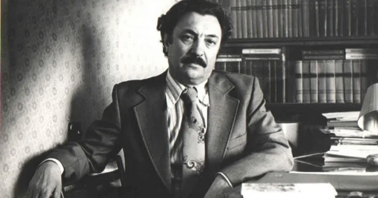 Xalq yazıçısı İsmayıl Şıxlının doğum günüdür