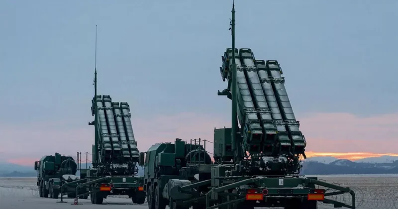 FT: Иран применил обходящие американские системы ПВО ракеты