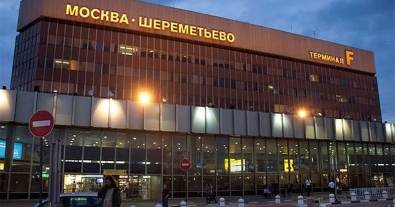 Moskva Bakı reysi ilə uçan təyyarə Şeremetyevo hava limanına qəza enişi edib