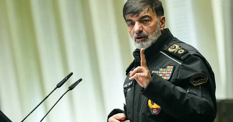 Qrenlandiyanı qorumağa qadir deyillərsə, İrandan xahiş edə bilərlər