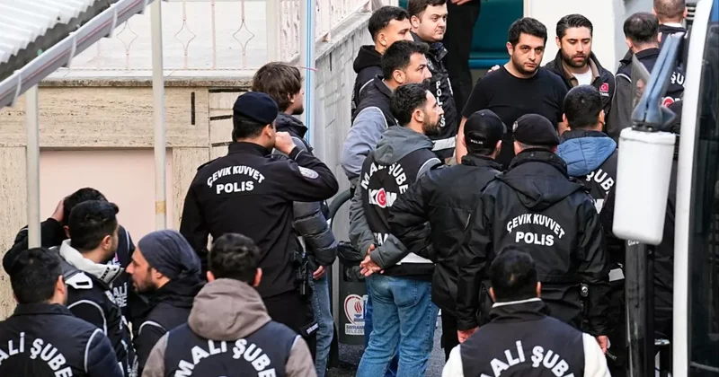 В Турции задержали 19 человек за взятки в особо крупных размерах