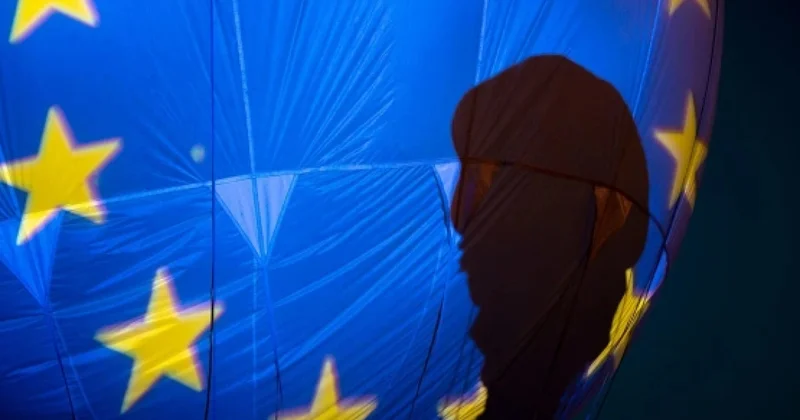 90 миллиардов для Украины и пакет санкций против России обновлено 15:48