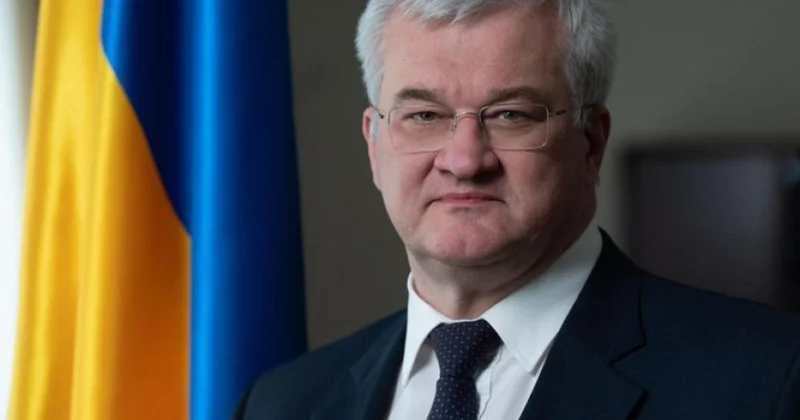 Ukrayna XİN: Zelenski Rusiya və Belarus istisna olmaqla, istənilən yerdə Putinlə görüşməyə hazırdır