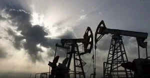 КСИР: Соседи Ирана попрощаются с добычей нефти, если их земля послужит врагам