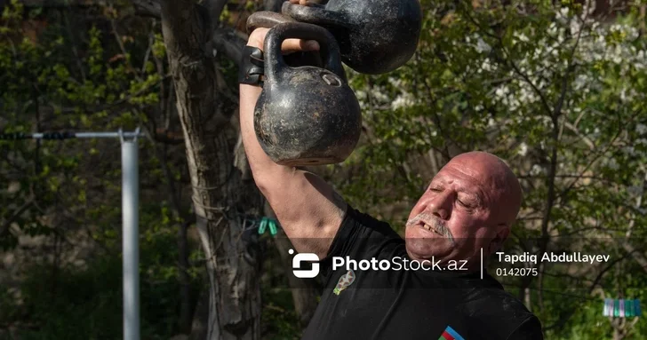 Возраст не помеха: 64 летний уроженец Нахчывана вошёл в книги рекордов