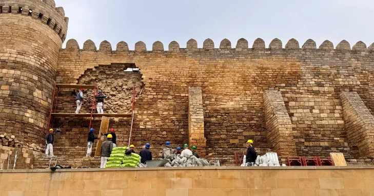 İçərişəhərin qala divarlarının bərpa və monitorinqi üçün beynəlxalq mütəxəssislər dəvət olunub