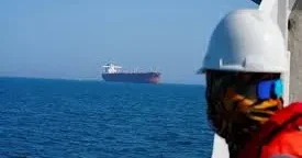 İranla əlaqəli 34 tanker ABŞ blokadasını pozub Milyonlarla barel neft daşınıb