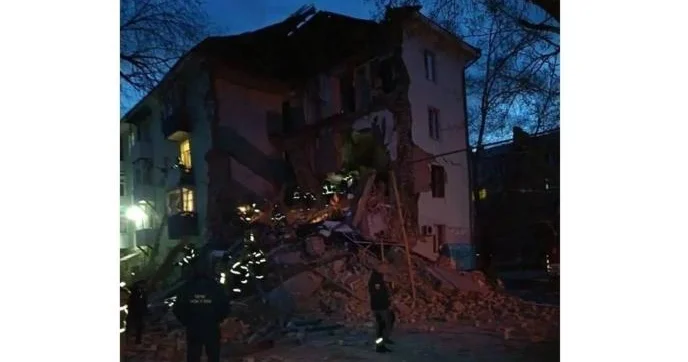 В Сызрани при обрушении части жилого дома пострадали 11 человек