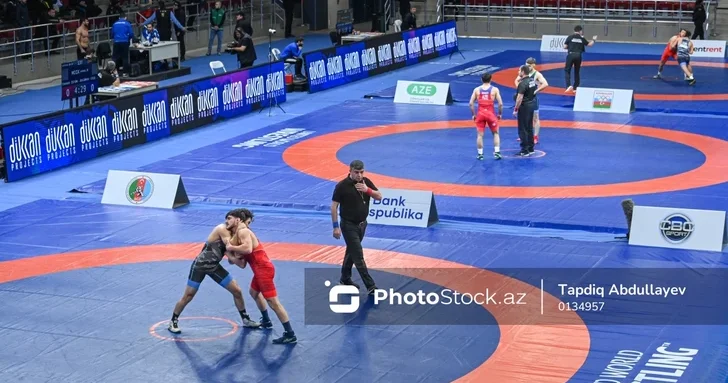 Два азербайджанских борца греко римского стиля вышли в финал чемпионата Европы