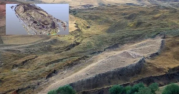 Endryu Cons: Nuhun gəmisi Türkiyədədir Foto