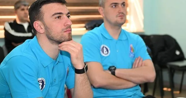 Qara Qarayevin imza günü keçiriləcək
