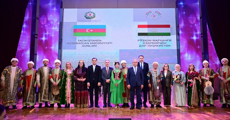 Tacikistanda Azərbaycan Qədim Musiqi Alətləri Ansamblının konserti böyük maraqla ilə qarşılanıb