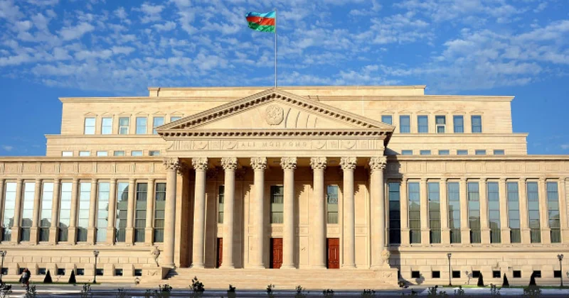 Ali Məhkəmə hüquqşünas və ekspertlərə müraciət etdi