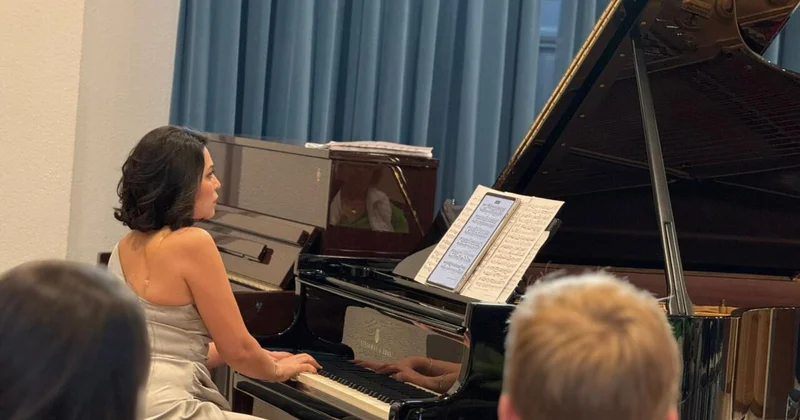 Ülviyyə Kazımova Almaniyada solo konsert programı ilə çıxış edib FOTO