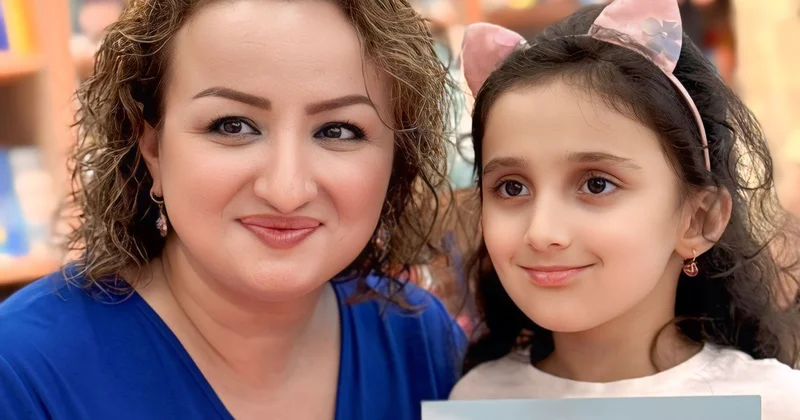 Leyla Həsənovanın ilk kitabı təqdim olundu “Çəhrayı Mum sərgüzəştləri” FOTO