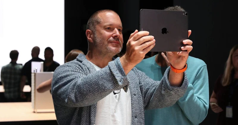 Бывший главный дизайнер Apple Джони Айв будет работать в OpenAI