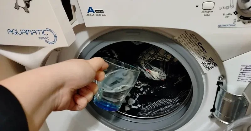 Hər yumada 1 stəkan tökün: Paltarlar tər təmiz olacaq