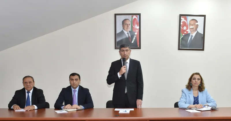 İcra başçısı sakinlərlə görüşdü FOTOLAR