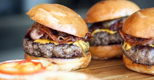Fast foodlar bağırsağın müdafiəsini iki gün ərzində məhv edir..?