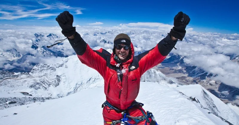 Britaniyalı alpinistlər ksenondan istifadə edərək Everestə dırmanıblar